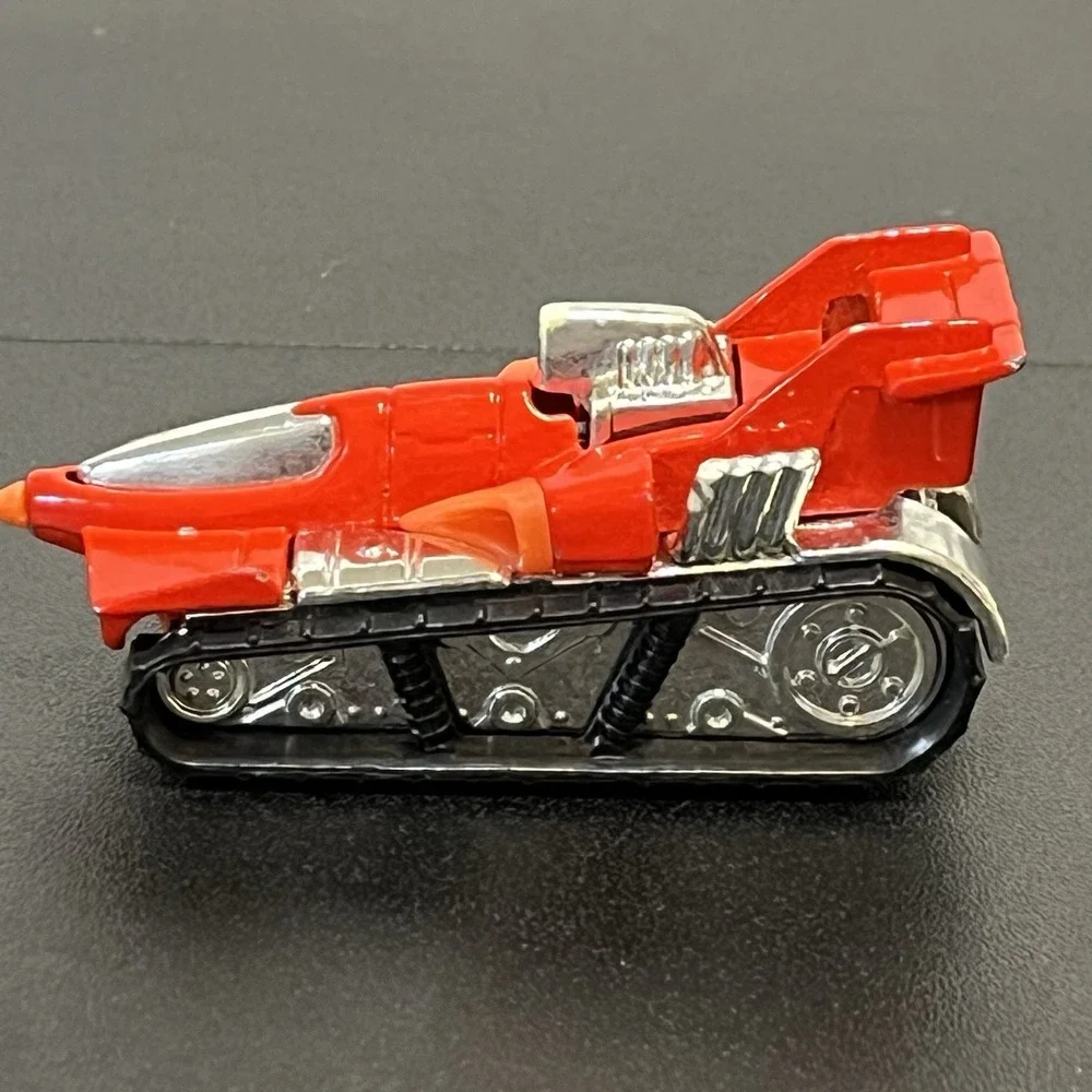 Vintage 1992 Hot Wheels Anteater Jet Tank Red Silver Black Mattel Diecast